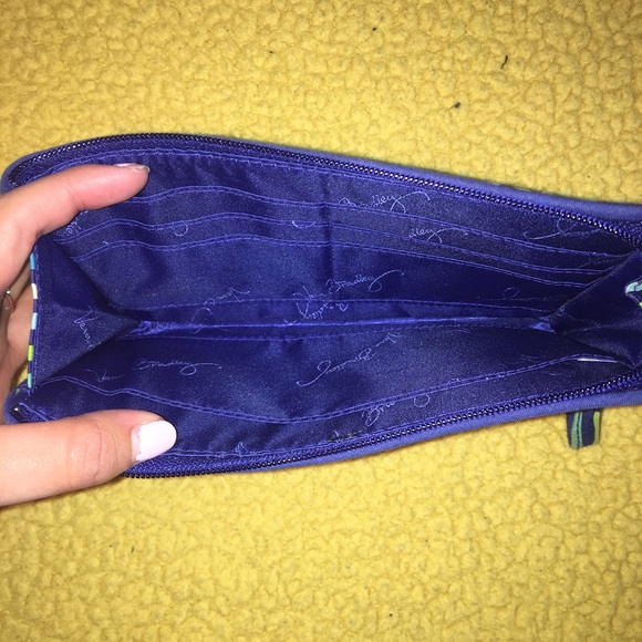 Vera Bradley Large Wristlet — Katalina Blues - Picture 2 of 4
